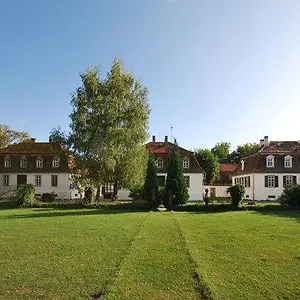 Jagdschloss Moenchbruch 3*, Mörfelden-Walldorf Germania