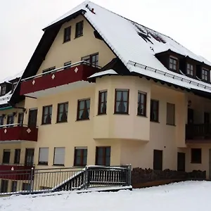 2* Hotel Landgasthof Zum Hirschen